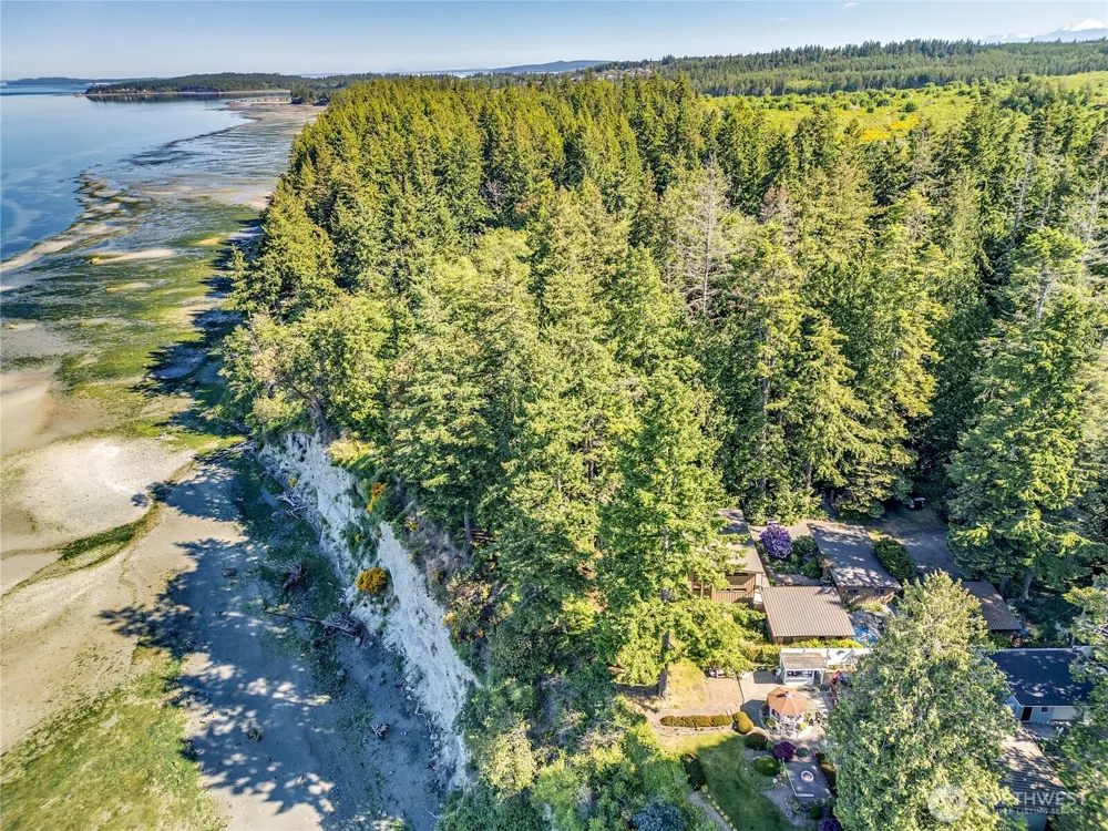 35275 Hood Canal Drive NE Kingston, WA 98346