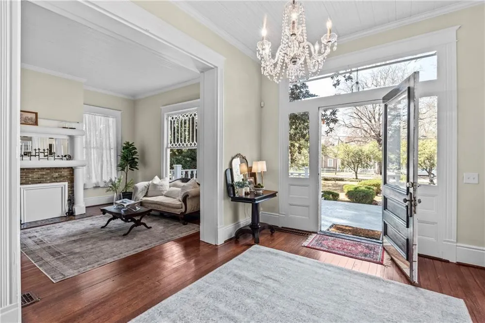 301 East Street Greensboro, GA 30642