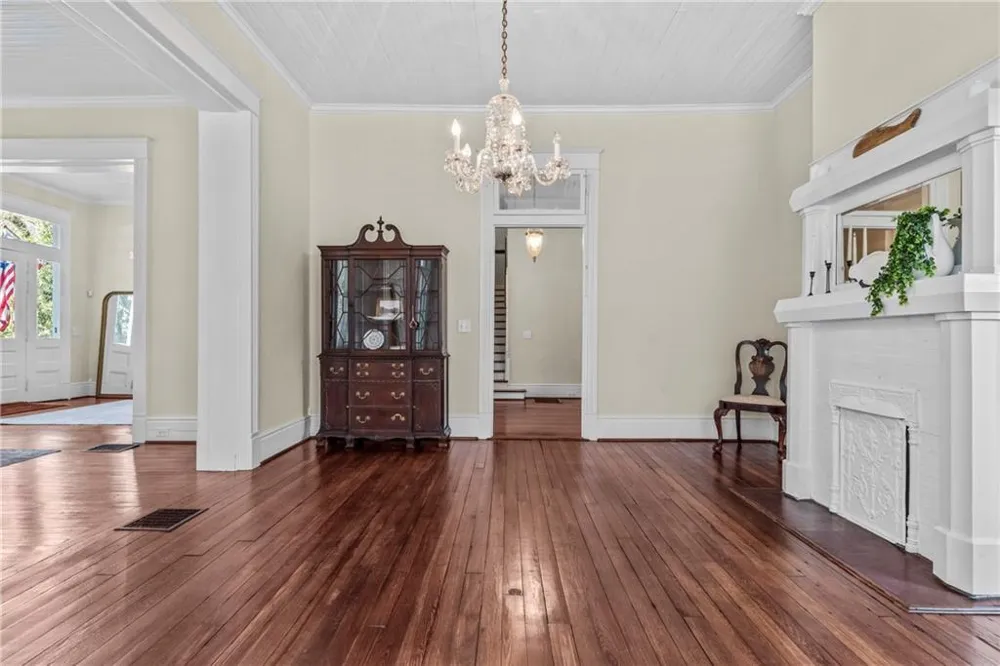 301 East Street Greensboro, GA 30642