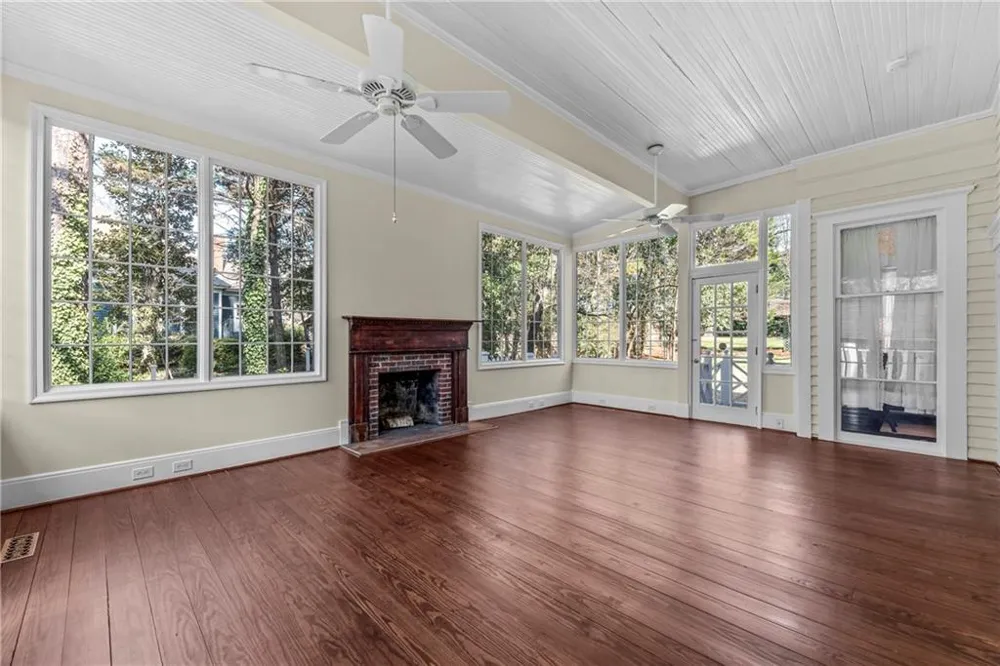 301 East Street Greensboro, GA 30642