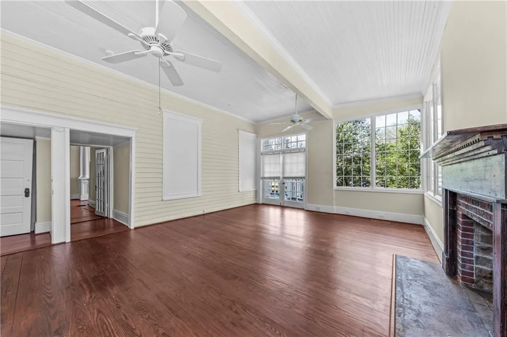 301 East Street Greensboro, GA 30642