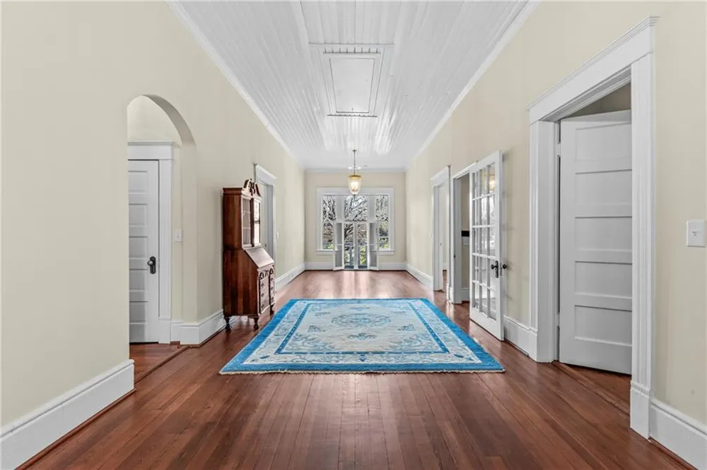 301 East Street Greensboro, GA 30642