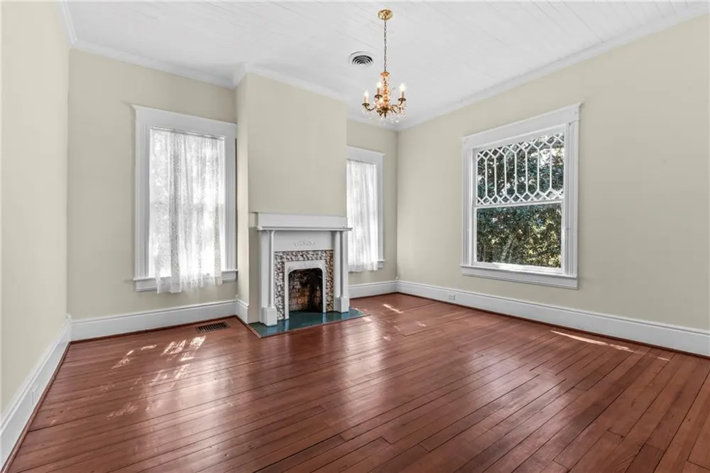 301 East Street Greensboro, GA 30642