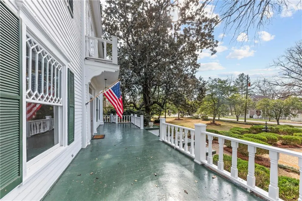 301 East Street Greensboro, GA 30642