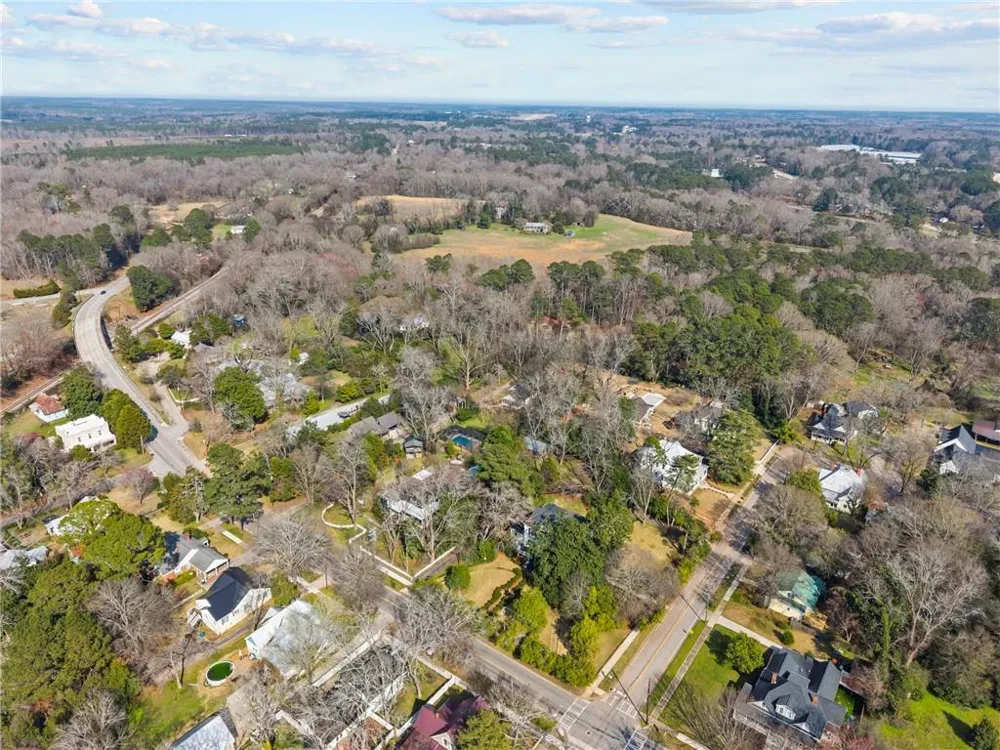 301 East Street Greensboro, GA 30642