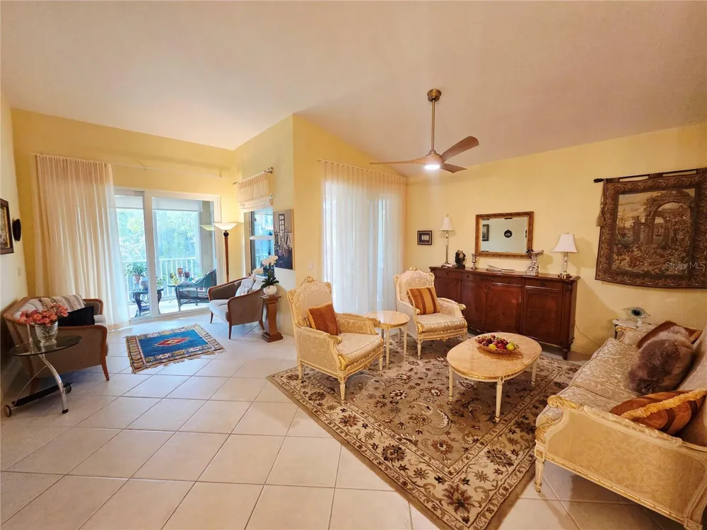 6775 HUNTINGTON LAKES CIRCLE #202 Naples, FL 34119