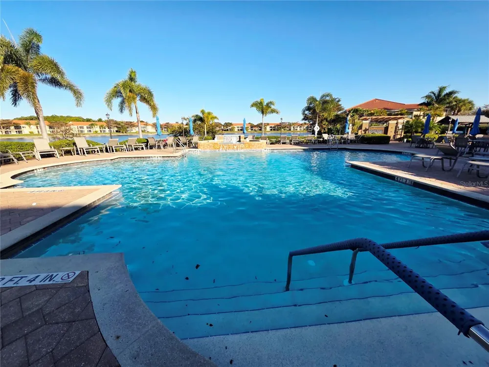 6775 HUNTINGTON LAKES CIRCLE #202 Naples, FL 34119