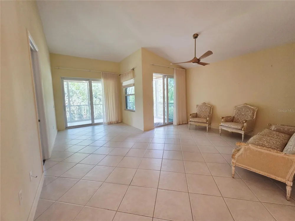 6775 HUNTINGTON LAKES CIRCLE #202 Naples, FL 34119