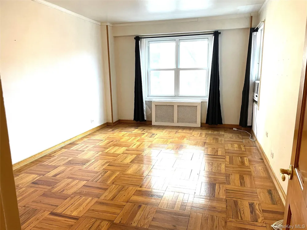 110-45 Queens BLvd #215 Forest Hills, NY 11375