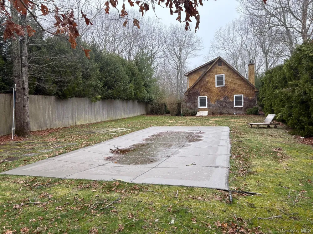 11 Valley Street East Hampton, NY 11937