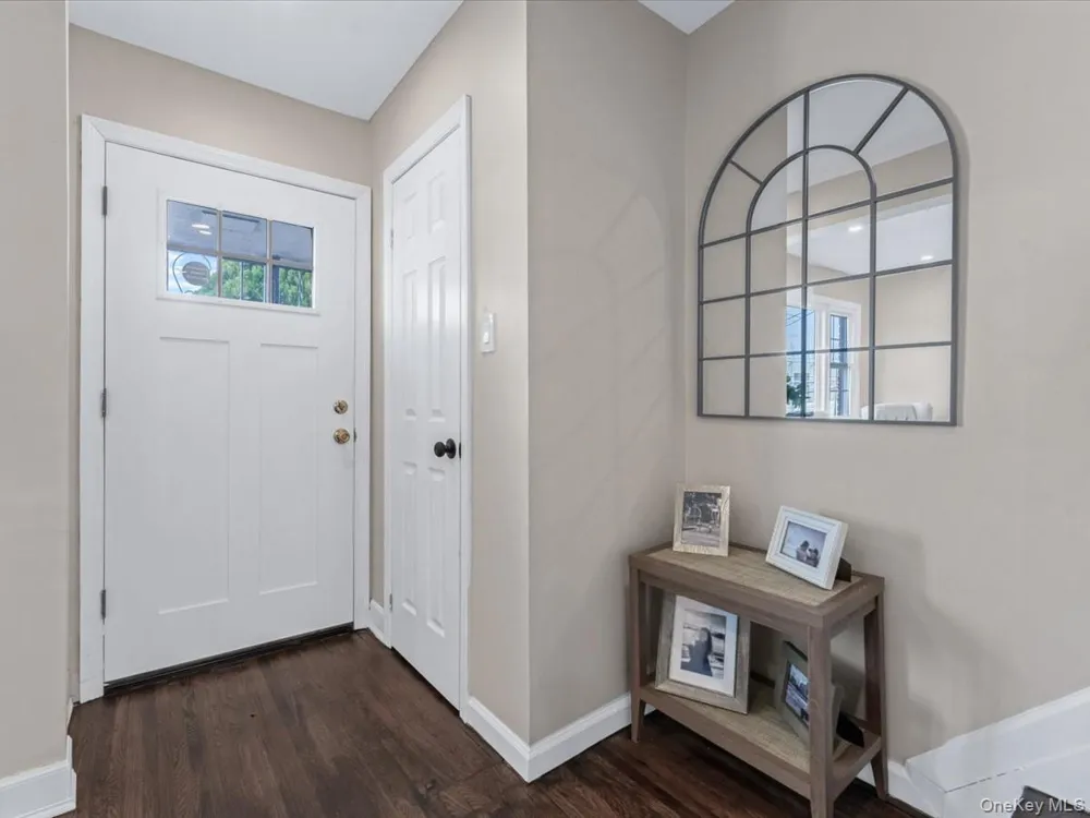 10514 Van Wyck Expressway Richmond Hill S., NY 11419