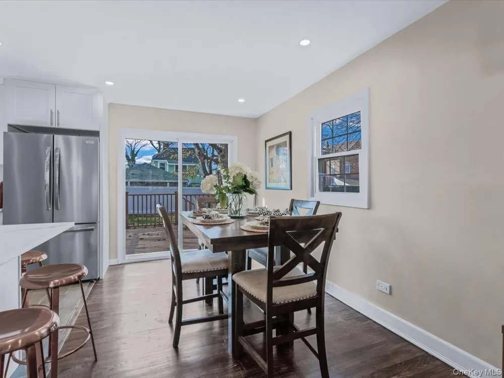 10514 Van Wyck Expressway Richmond Hill S., NY 11419