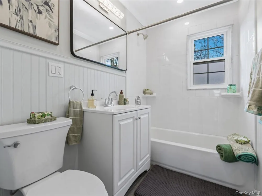 10514 Van Wyck Expressway Richmond Hill S., NY 11419