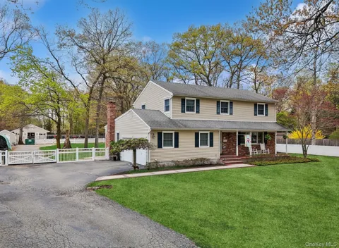 14 Hillside Avenue