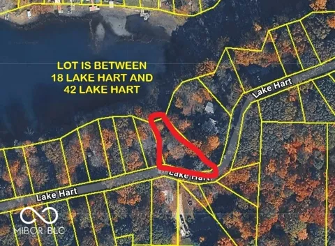 14 Lake Hart