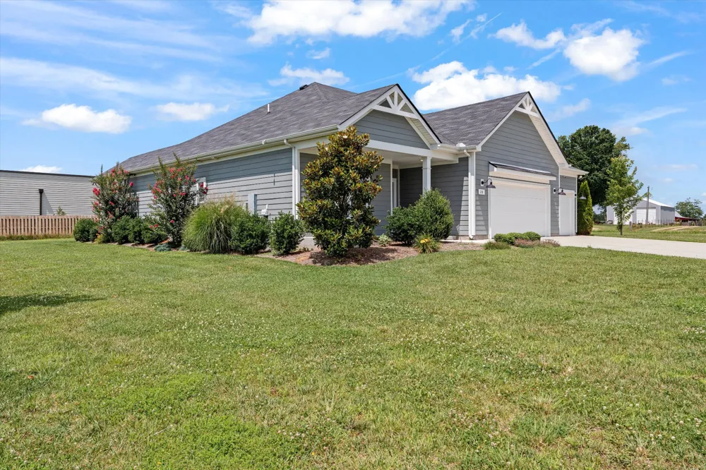 26 Mimosa Dr Decherd, TN 37324