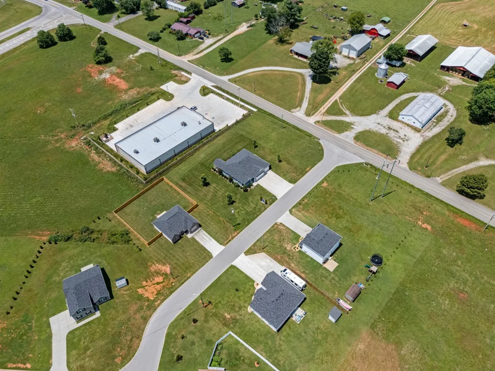 26 Mimosa Dr Decherd, TN 37324