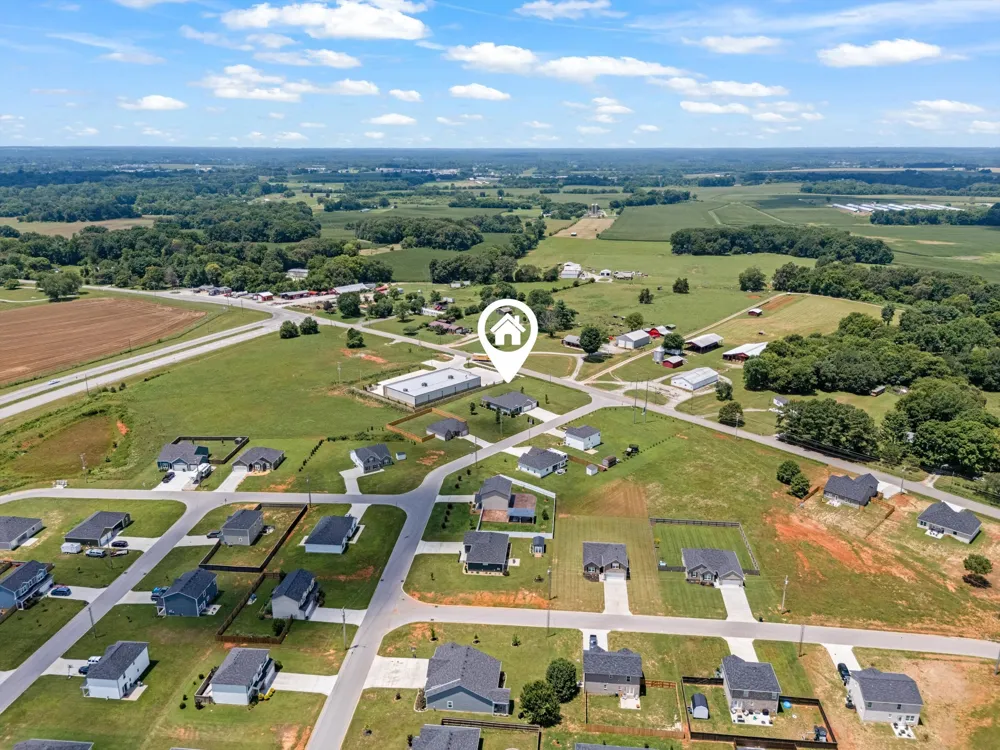 26 Mimosa Dr Decherd, TN 37324