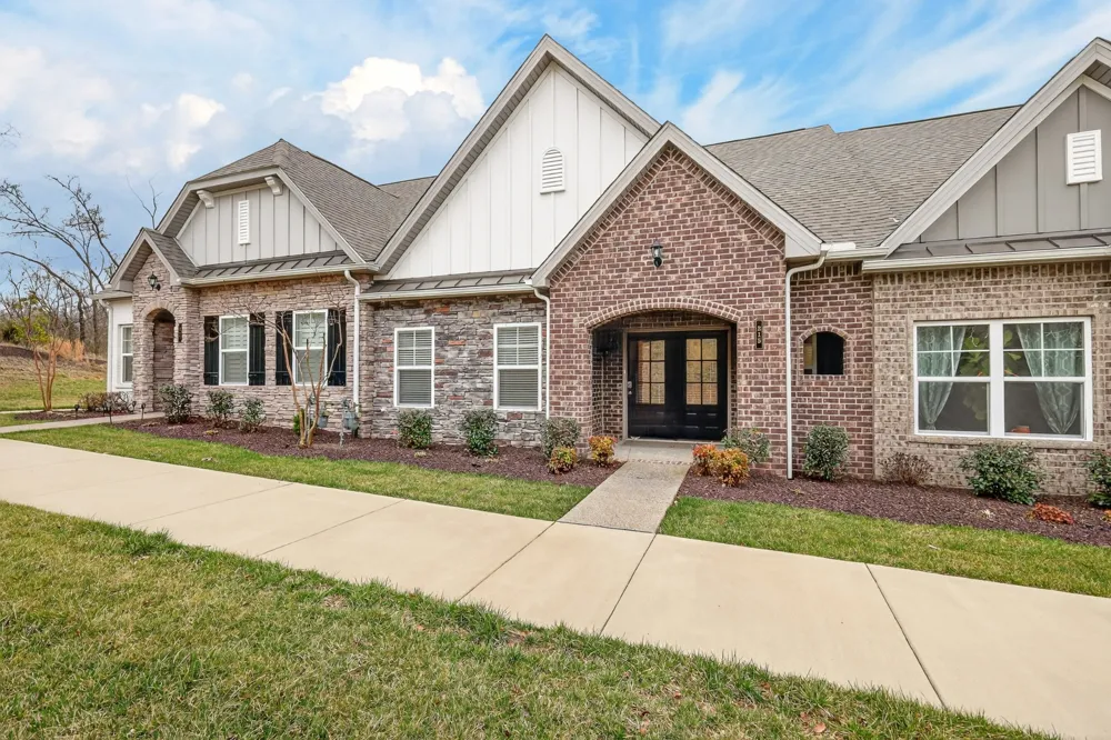 215 Trevor Dr Mount Juliet, TN 37122
