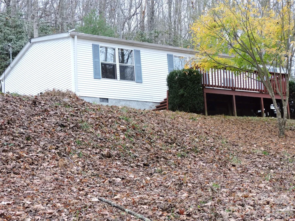 2271 Gouges Creek Road Spruce Pine, NC 28777