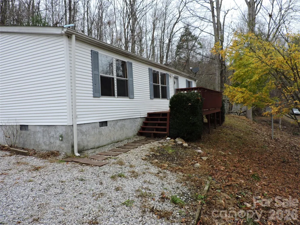 2271 Gouges Creek Road Spruce Pine, NC 28777