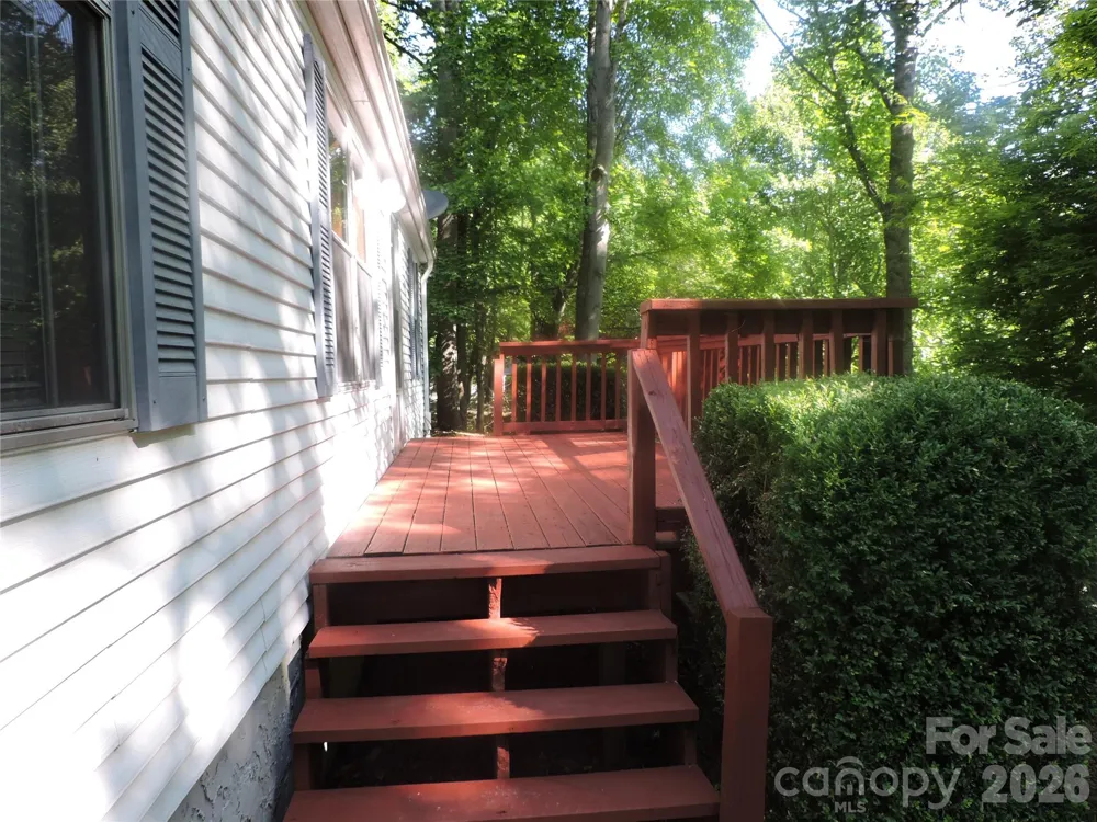 2271 Gouges Creek Road Spruce Pine, NC 28777