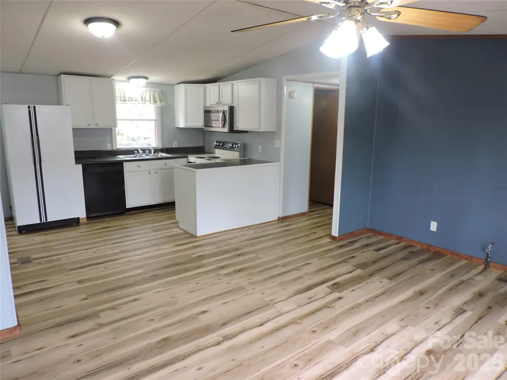 2271 Gouges Creek Road Spruce Pine, NC 28777