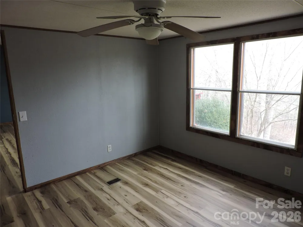2271 Gouges Creek Road Spruce Pine, NC 28777