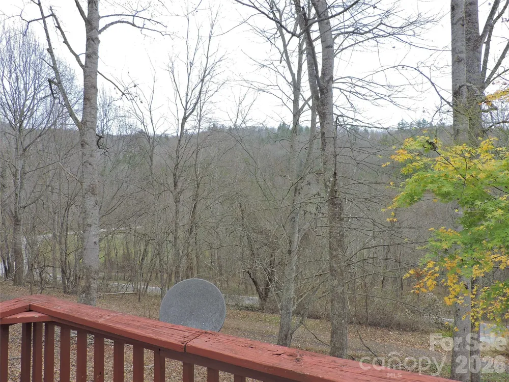 2271 Gouges Creek Road Spruce Pine, NC 28777