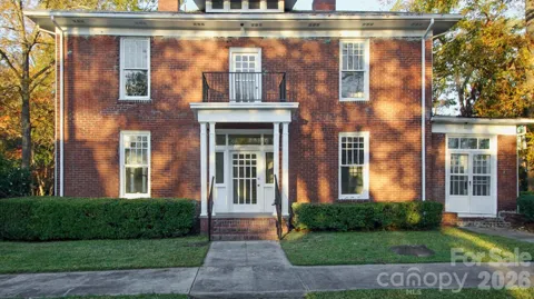 107 Pine Street