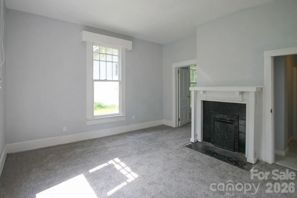 107 Pine Street Chester, SC 29706