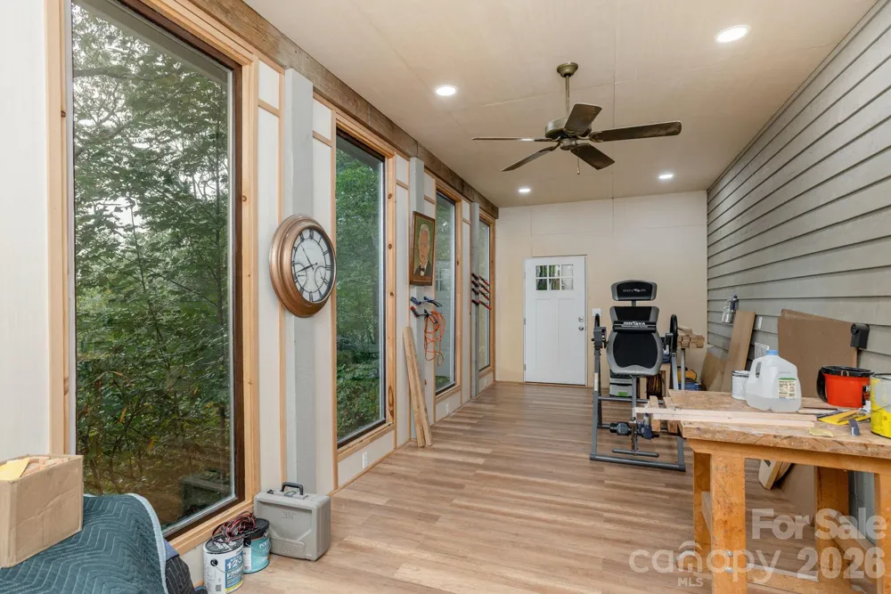 940 Winding Creek Road Sapphire, NC 28774