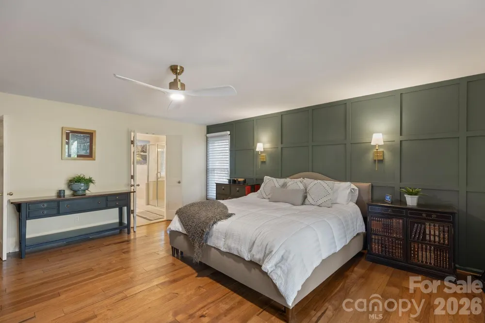 940 Winding Creek Road Sapphire, NC 28774