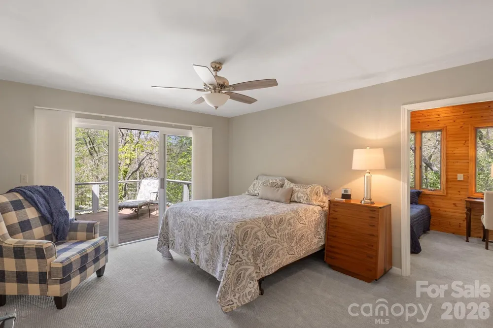 940 Winding Creek Road Sapphire, NC 28774