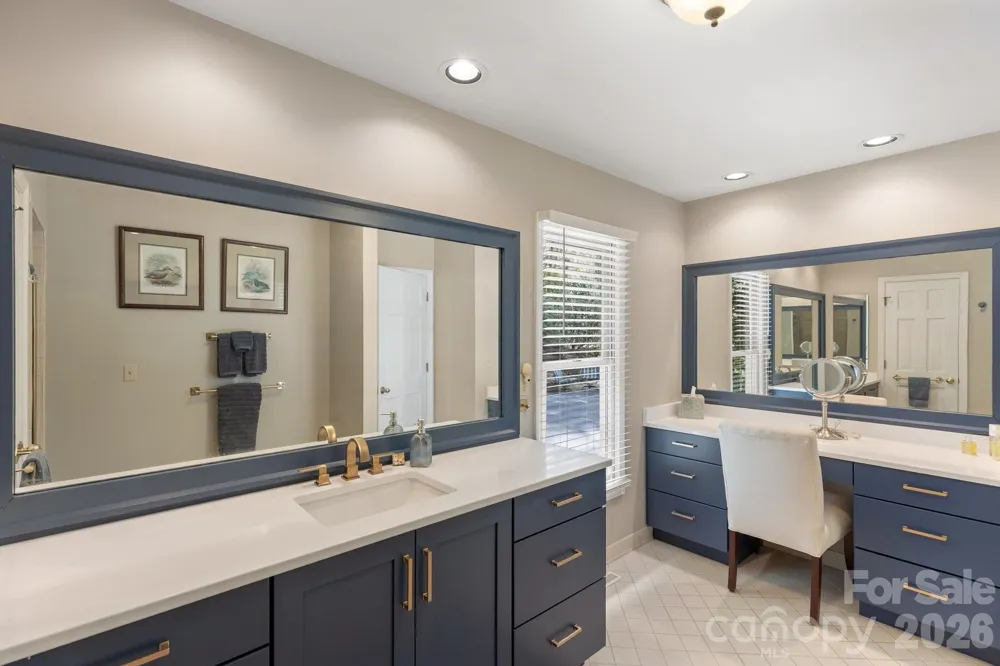 940 Winding Creek Road Sapphire, NC 28774