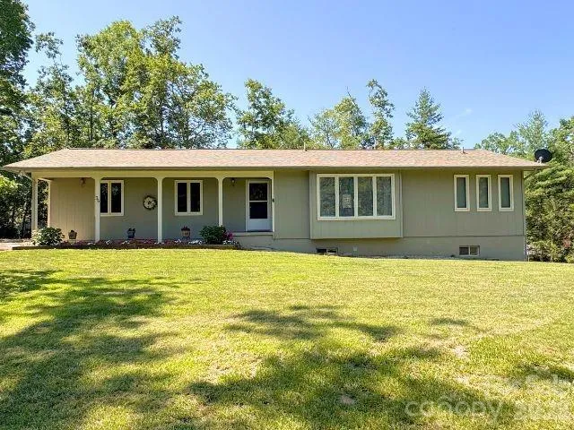 35 Azalea Drive Spruce Pine, NC 28777