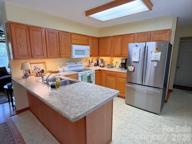 35 Azalea Drive Spruce Pine, NC 28777