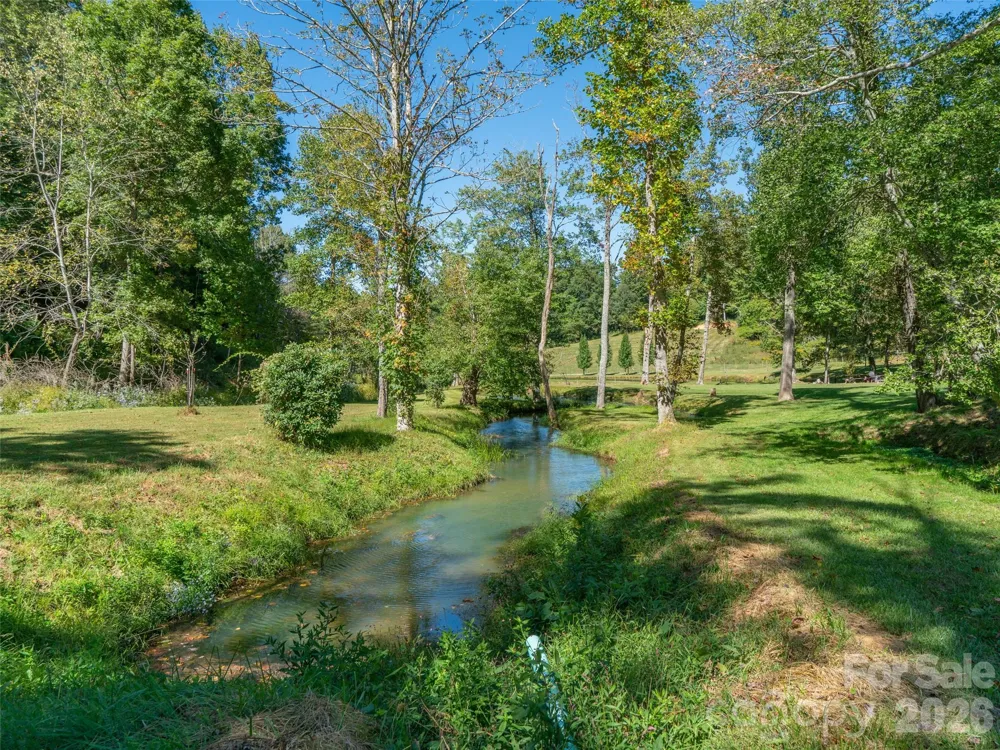 1050 Dale Road Spruce Pine, NC 28777