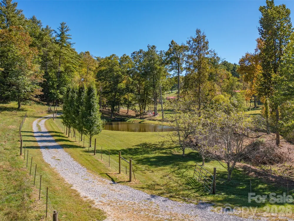 1050 Dale Road Spruce Pine, NC 28777