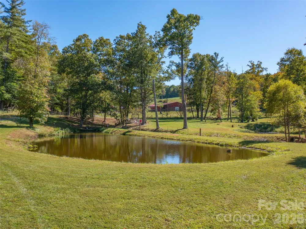 1050 Dale Road Spruce Pine, NC 28777