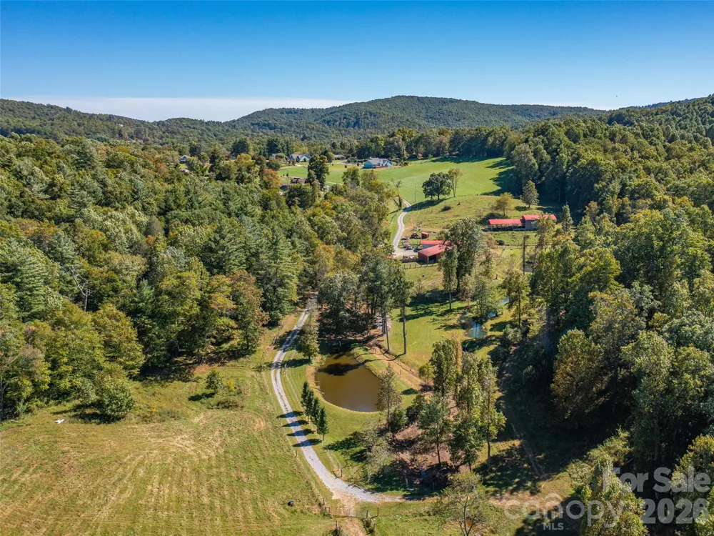 1050 Dale Road Spruce Pine, NC 28777