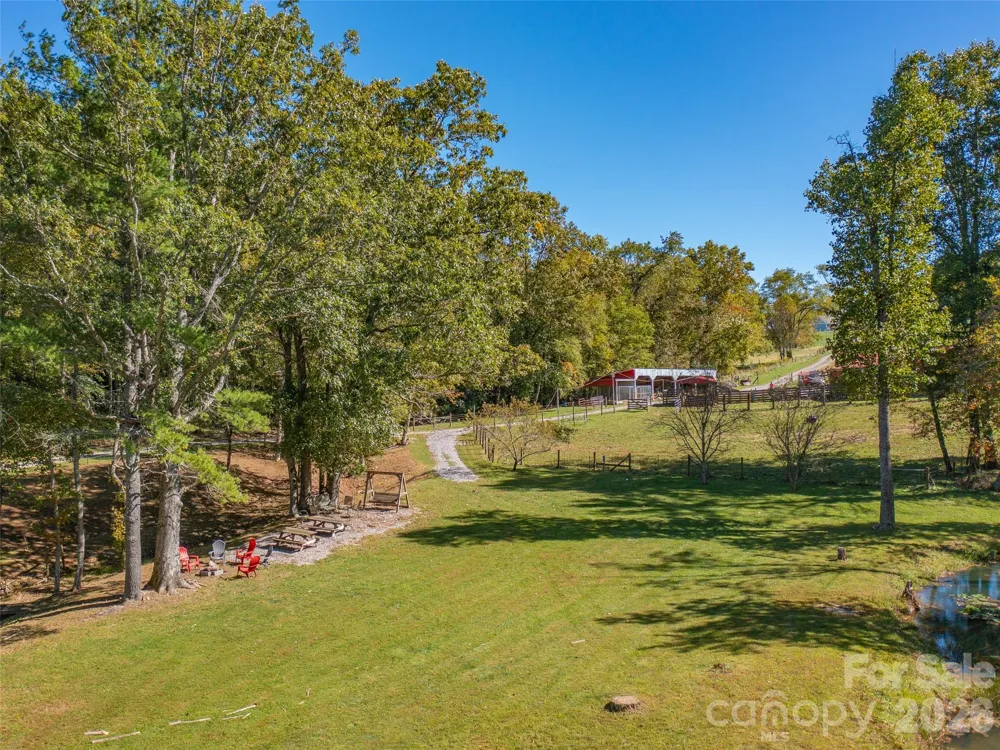1050 Dale Road Spruce Pine, NC 28777