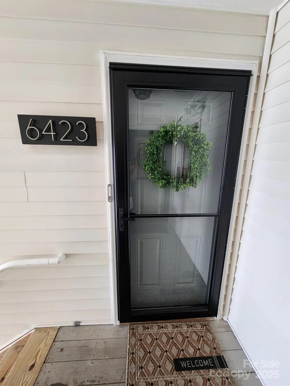 6423 Town Hall Place Harrisburg, NC 28075