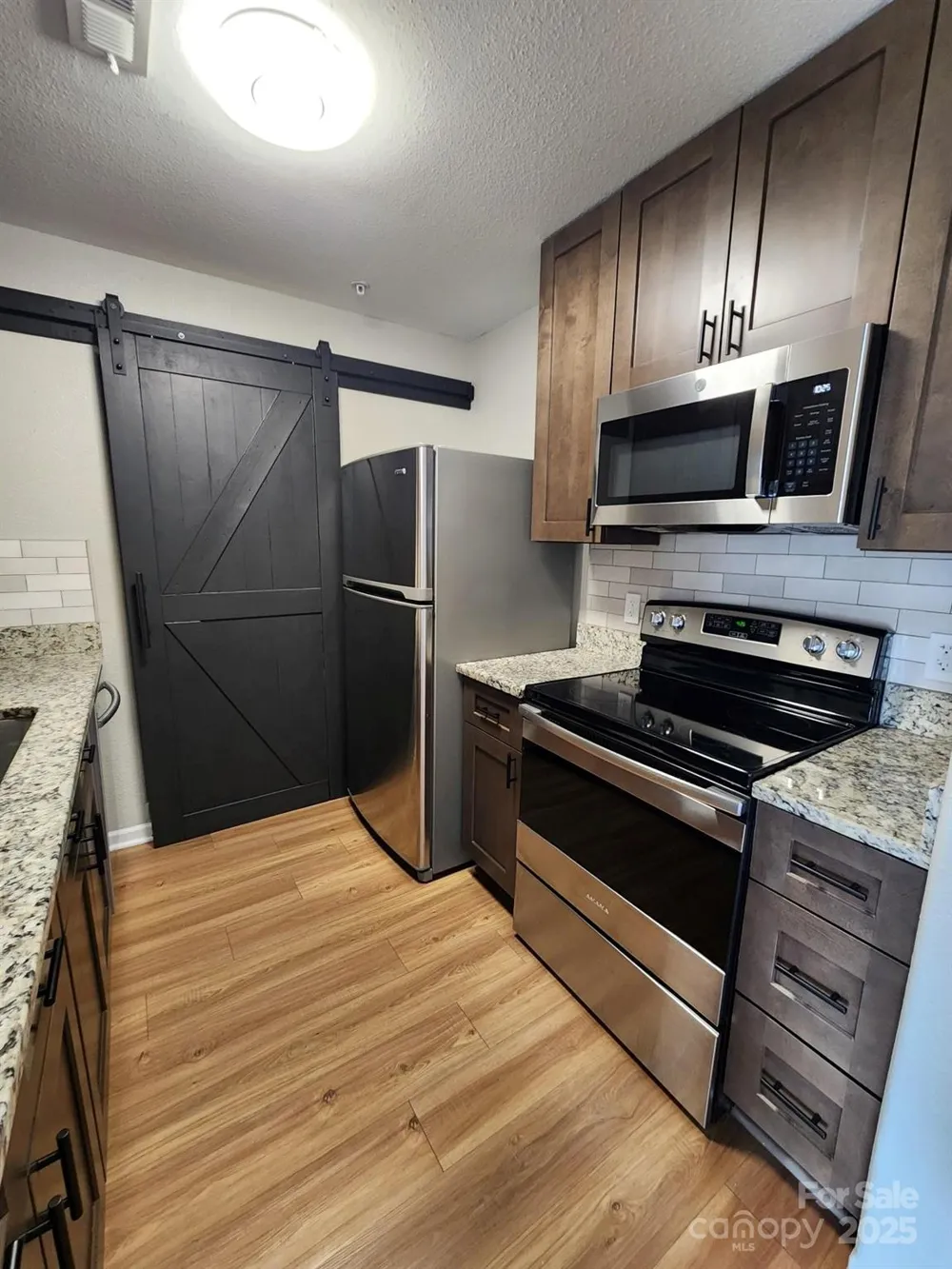6423 Town Hall Place Harrisburg, NC 28075