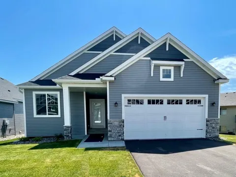 9033 Orchard Circle
