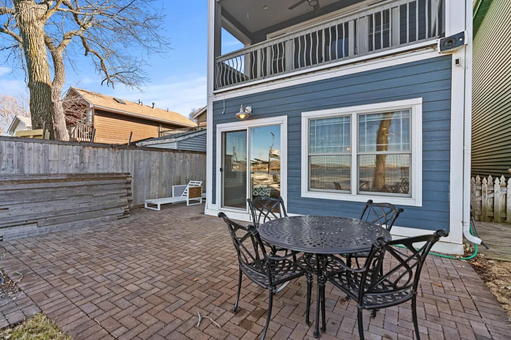 4018 Sunset Drive Spring Park, MN 55384