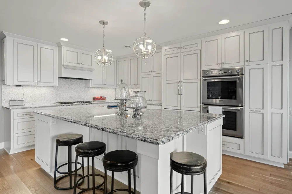 4018 Sunset Drive Spring Park, MN 55384