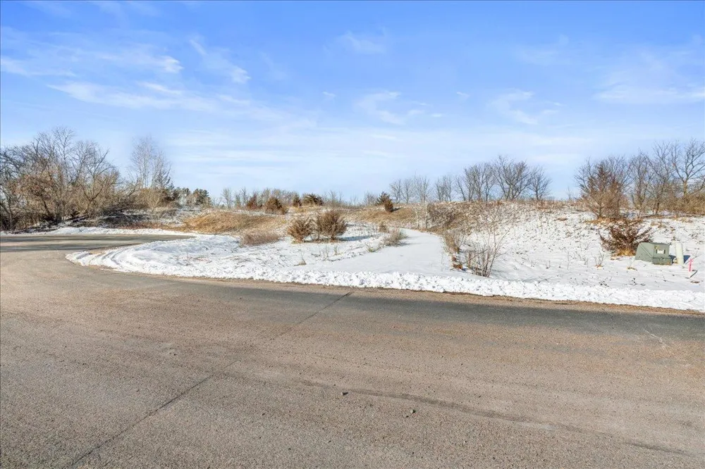 452 147th Avenue Somerset, WI 54082