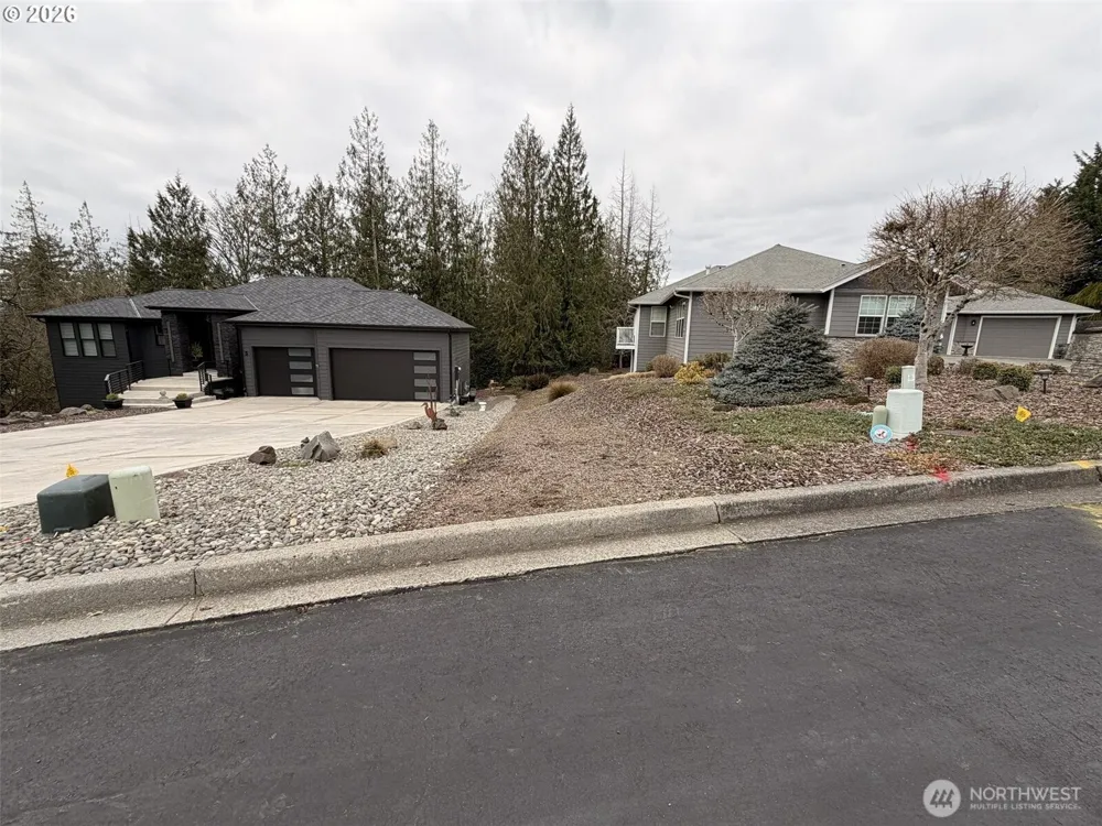 4 Forest Hill Estate Longview, WA 98632