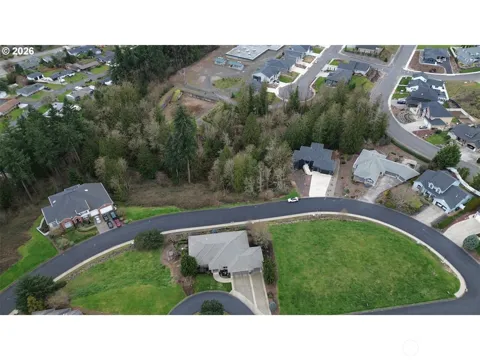 8 Forest Hill Estate